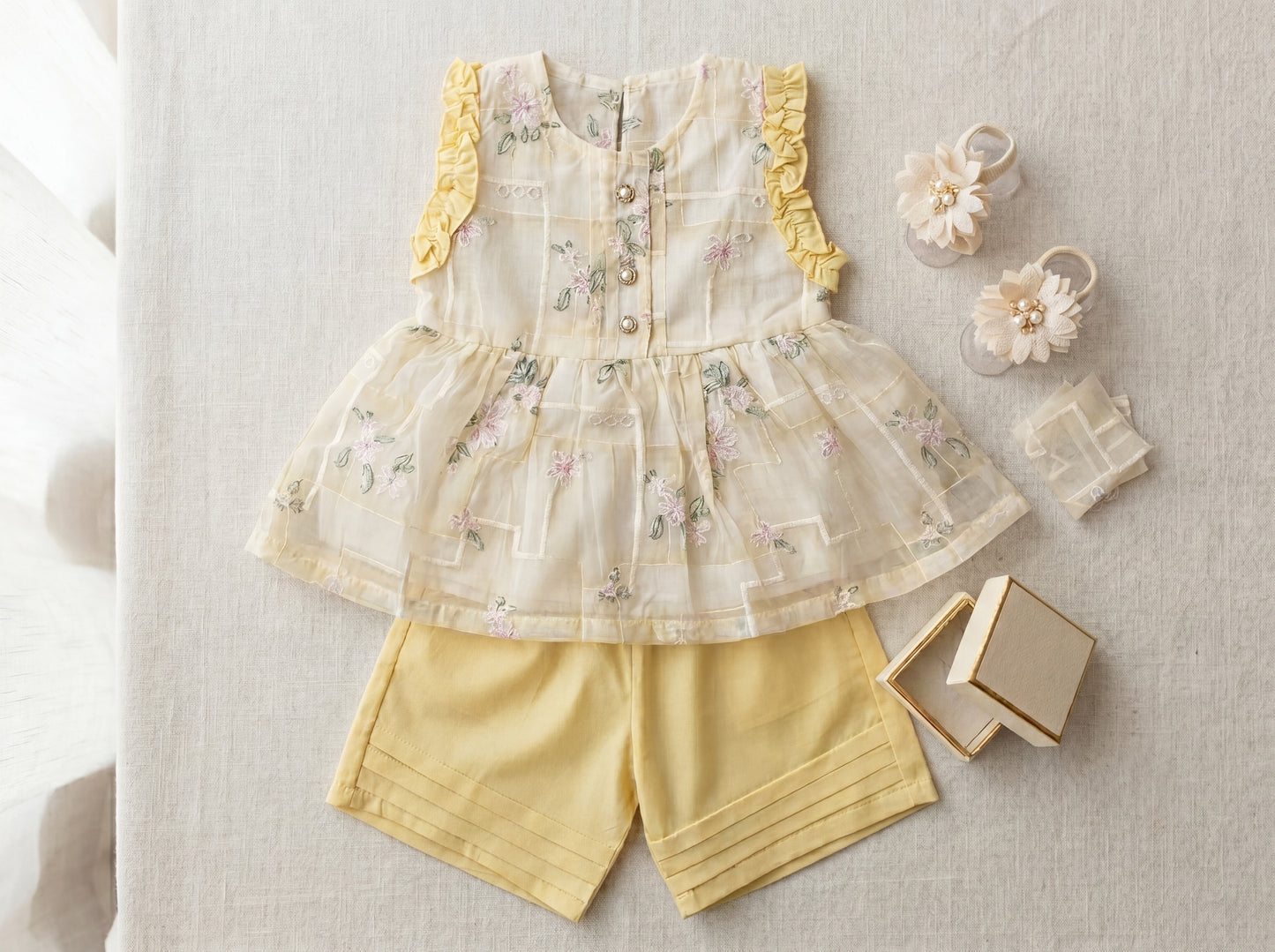 Classic Botanical Peplum Set with Flower Foot Jewelry